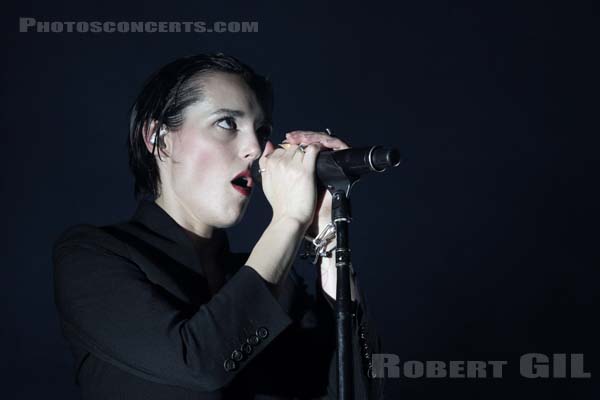 SAVAGES - 2017-07-04 - PARIS - Philharmonie de Paris 2 - Camille Berthomier